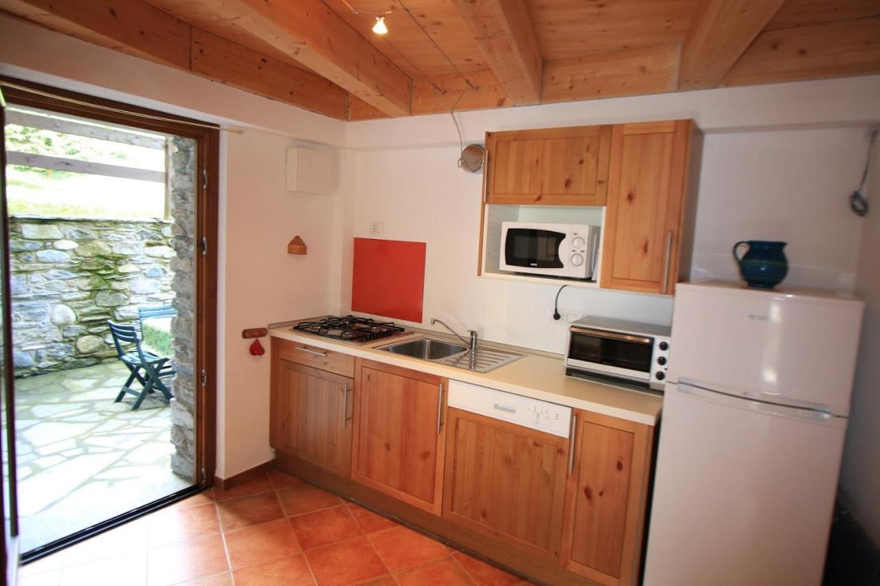 Champex Apartments Pré-Saint-Didier Екстериор снимка